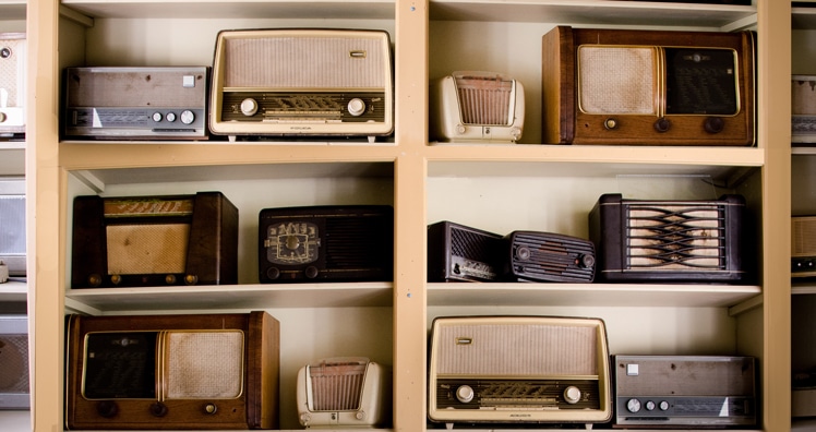 Das Radio bleibt trotz digitaler Konkurrenz beliebt © skitterphoto