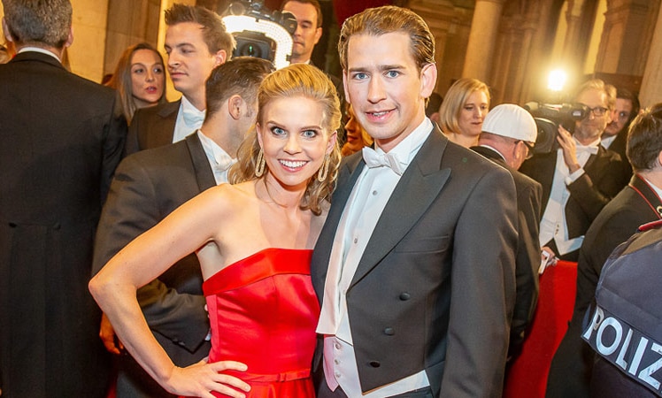 Sebastian Kurz mit Freundin Susanne Thier beim Opernball 2019. © LEADERSNET/Mikes