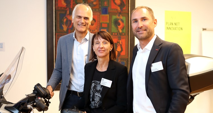 Dominic Koefner, Bernadette Schwentner und Martin Jekl beim Serviceplan Innotag 2019 © Michaela Handrek-Rehle Dominic Koefner, Bernadette Schwentner und Martin Jekl beim Serviceplan Innotag 2019 © Michaela Handrek-Rehle