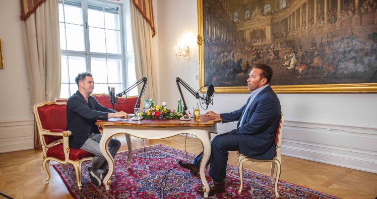 Philipp Maderthaner und Arnold Schwarzenegger © Krivda