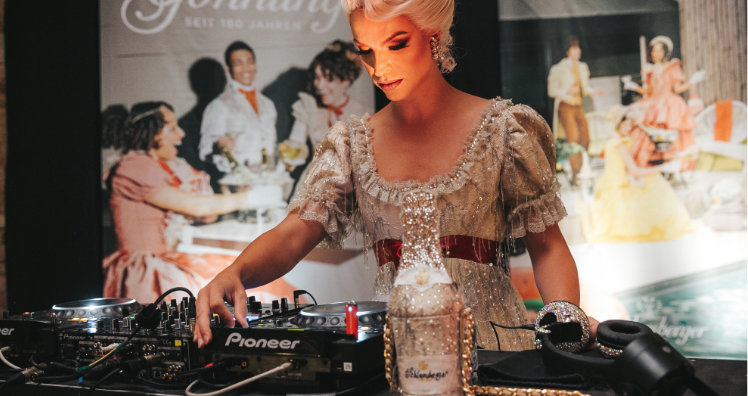 Hotel-Neufeldersee_ DJane-Tamara-Mascara_C_Schlumberger_2022