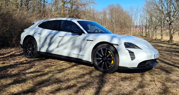 Porsche Taycan Turbo S Sport Turismo 