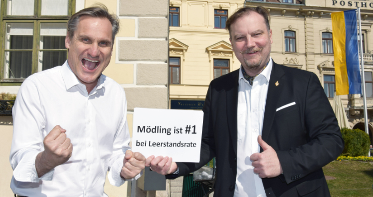 Stadtrat für Wirtschaft und Betriebsansiedelung Gert Zaunbauer und City Management GmbH-Geschäftsführer Michael Danzinger