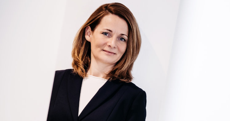 Regina-Zehetner_C_NTT-Ltd_2022