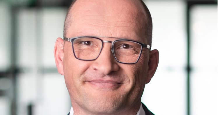 Jörg-Puschlmayer_C_EY_Robert-Herbst_2022