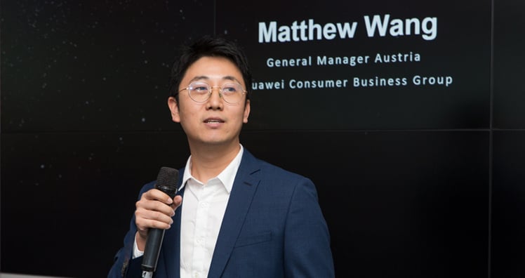 Matthew Wang bei der Produktpräsentation in Wien © LEADERSNET/D. Mikkelsen
