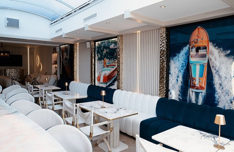 Swiss Yachts Lounge: La Belle Maison Interior Design launcht erstes Projekt in Europa ©La Belle Maison/Anas Ech-Cherf    