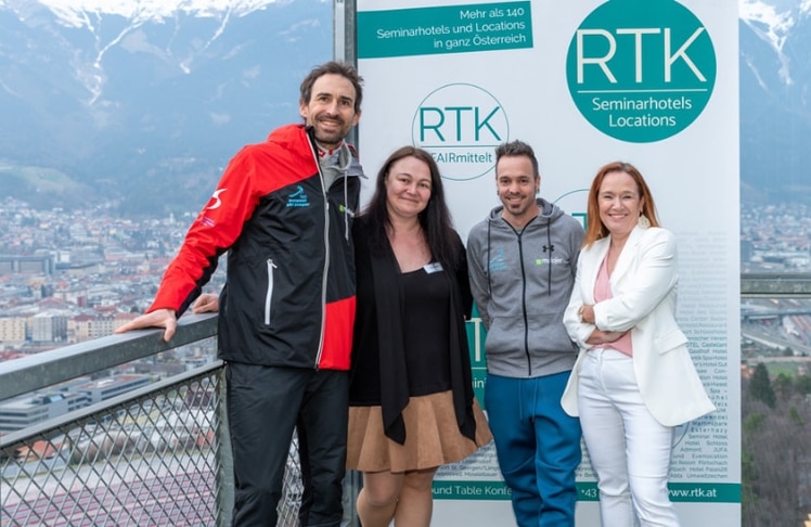 V.l.n.r.: Skispringer Martin Nagiller, die Tiroler RTK-Botschafterin Silvia Dichtl, Hotel Das Innsbruck, Skispringer Markus Lechner und RTK-Geschäftsführerin Uschi Huber © RTK/Löffler