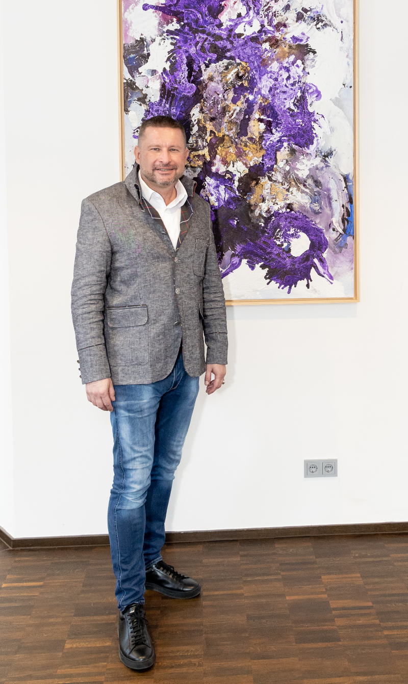 Thomas-Schröck-Kunst5_C_leadersnet-C-Mikes_2023