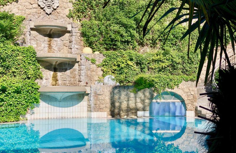 Bad-Griesbach_9_Außenpool_C_Hotel-Maximilian_2023