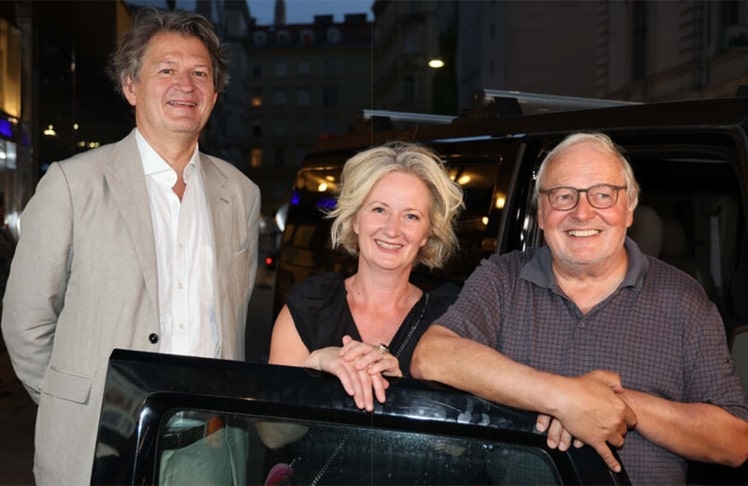 Helmut Brandstätter (links), Barbara Tóth und Kurt Langbein © LEADERSNET/Kaiser
