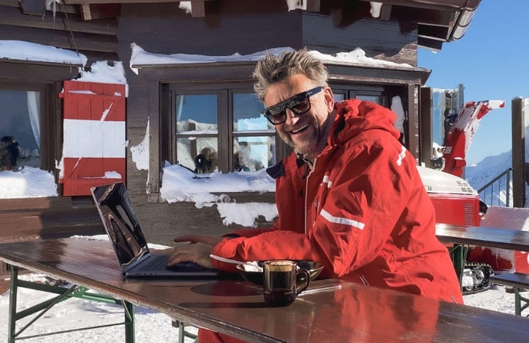 Hier beantworten leibhaftige Skilehrer:innen live Fragen 
© Österreich Werbung

