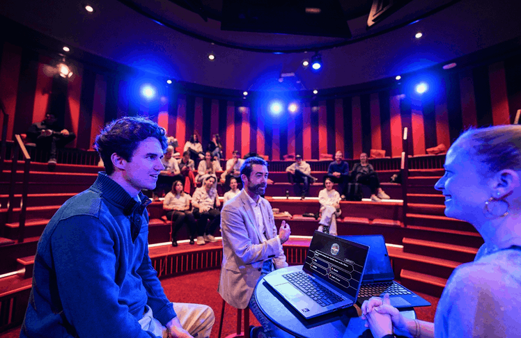 PubQuiz (c) Kiri Conntento