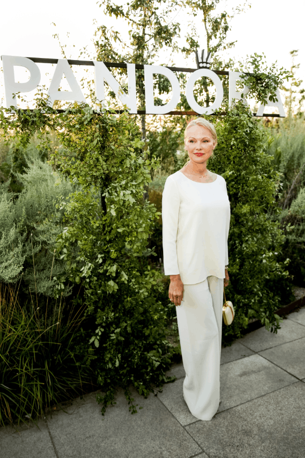 Pamela Anderson als Markenbotschafterin für Pandora © Pandora