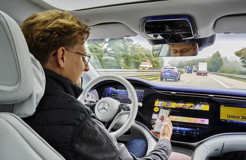 Mercedes Assistentssystem