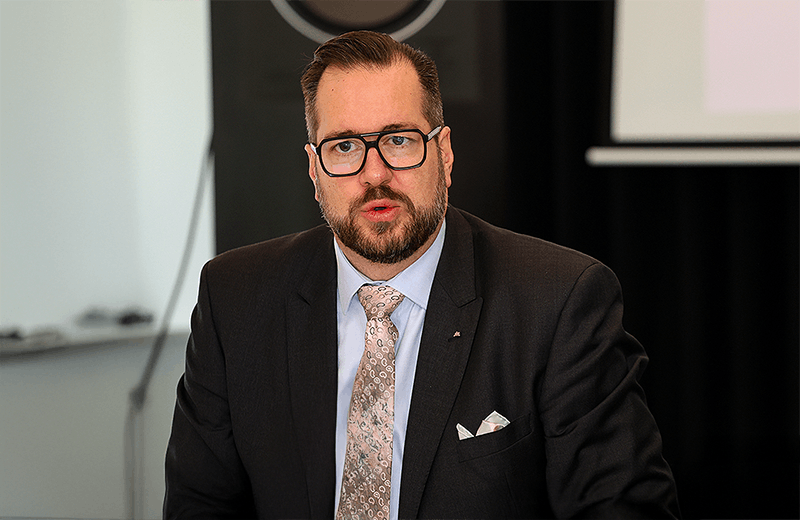 dm-Chef-Harald-Bauer-Preisw-rdigkeit-ist-kein-Marketing-Trick-sondern-eine-Haltung-