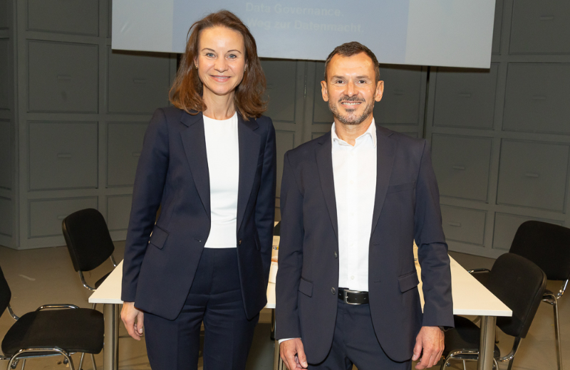 IT-PS-verpackte-Fachwissen-rund-um-Data-Governance-in-Theaterst-ck