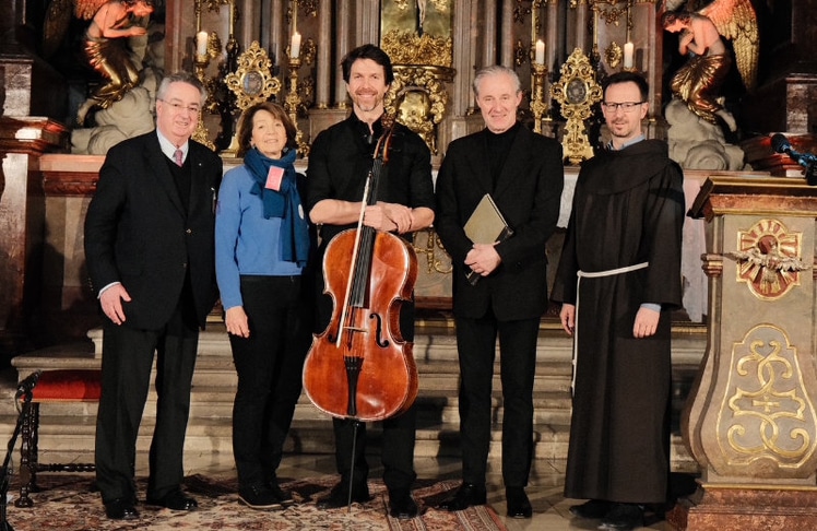 V.l.n.r.: Nikolaus Hartig, Mechthild Bartolomey, Matthias Bartolomey, Joseph Lorenz und Oliver Ruggenthaler © Tim Wikkerink