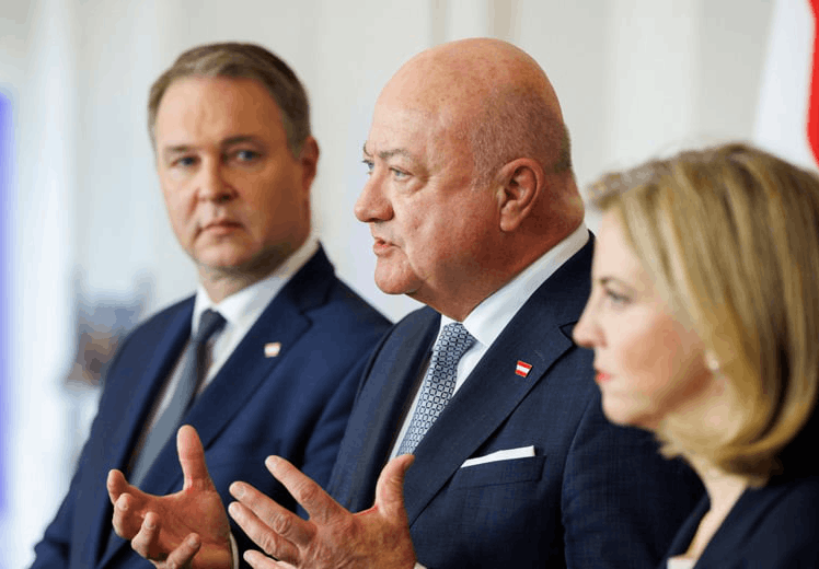 Über diese Politiker wurde im März am häufigsten berichtet