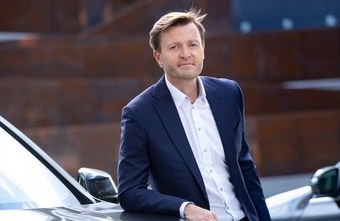 Warum Unternehmen jetzt auf Gebrauchtwagen und E-Autos setzen