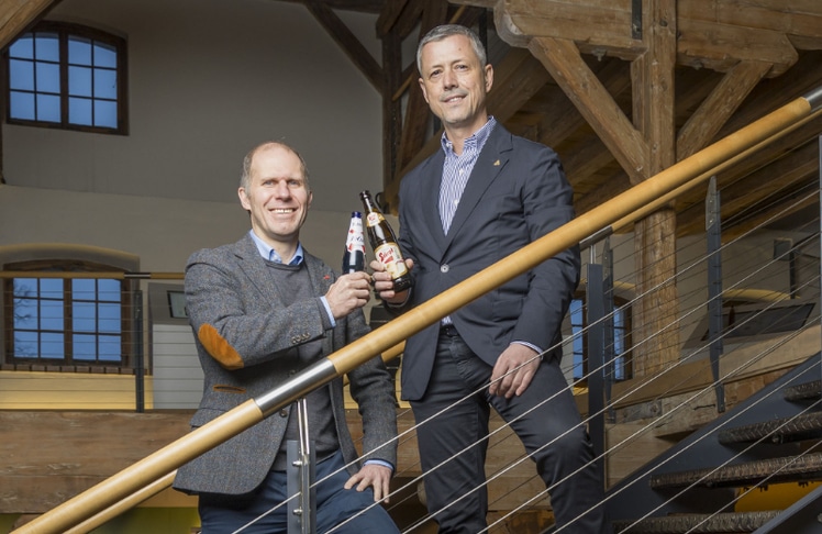 Herbert Bauer, Stiegl-Geschäftsführer (links) und Dejan Beko, Managing Director Carlsberg Export & License © Neumayr