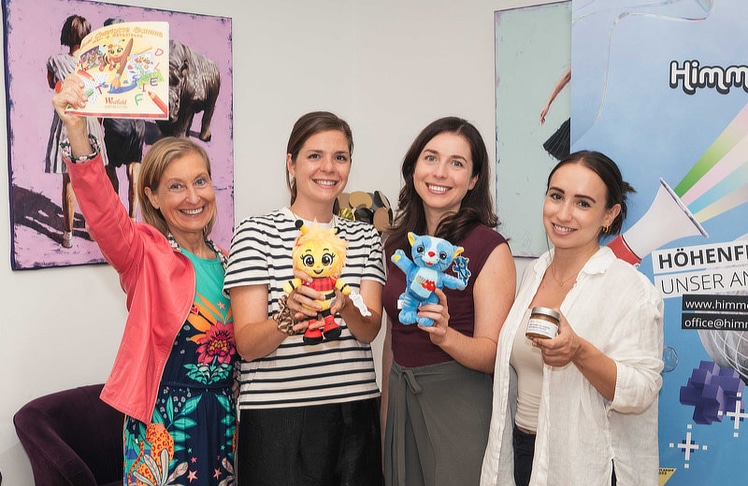V.l.n.r.: Eva Mandl (Gründerin und Geschäftsführerin Himmelhoch), Maja Kirbiš (Teamleiterin Himmelhoch), Jasmin Czerninsky (PR-Beraterin Himmelhoch) und Sophie Harfmann (PR-Beraterin Himmelhoch).
