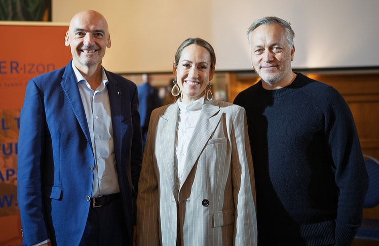 V.l.n.r.: Norbert Ellmauer (Bürgermeister von Bad Gastein), Bianca Schwarzjirg (Initiatorin des Her:izon Women Summit) und Olaf Krohne (Hotelier und geschäftsführender Obmann des Kur- und Tourismusverbands Bad Gastein).