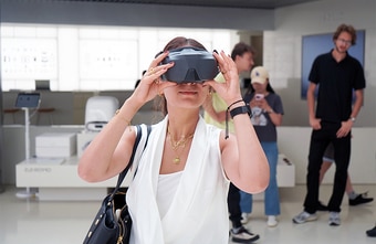 Österreichische Studierende erkunden Chinas Tech-Welt mit Huawei