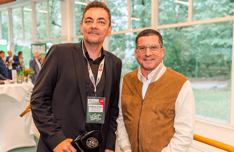 LEADERSNET KEYaccount-Herausgeber Wolfgang Zechner (links) mit Rewe-Vorstand Marcel Haraszti.