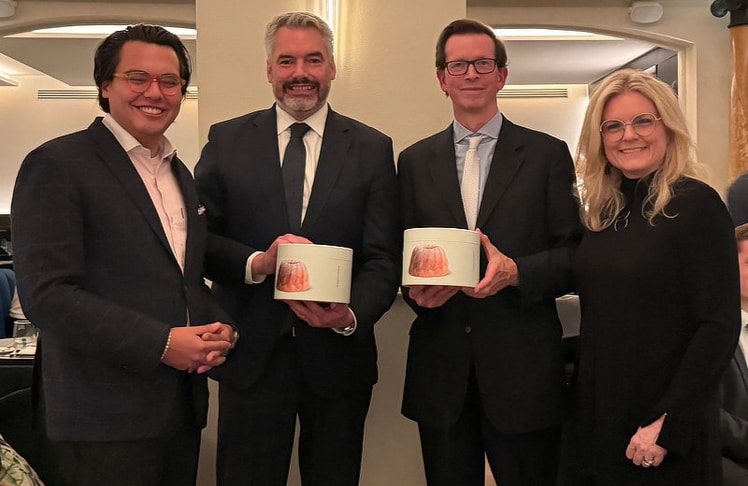 V.l.n.r.: Anil Rai (Verband der Bahnindustrie), Karl Nehammer (Europäische Investitionsbank), Alexander Winterstein (Europäische Kommission, Kabinett Magnus Brunner) und Monica Rintersbacher (Leitbetriebe Austria).