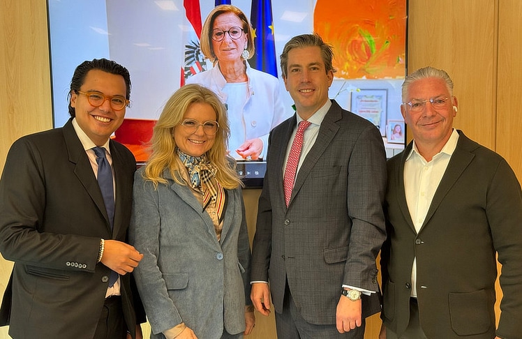 V.l.n.r.: Anil Rai (Verband der Bahnindustrie), Monica Rintersbacher (Leitbetriebe Austria), Victor Vaugoin (Verbindungsbüro des Landes Niederösterreich in Brüssel) und Paul Leitenmüller (Opinion Leaders Network).