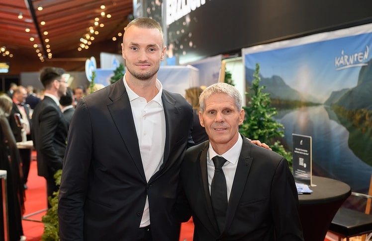 V.l.n.r.: ÖFB-Teamstürmer Saša Kalajdžić und Trainer Dietmar "Didi" Kühbauer © LEADERSNET/ H. Tremmel 