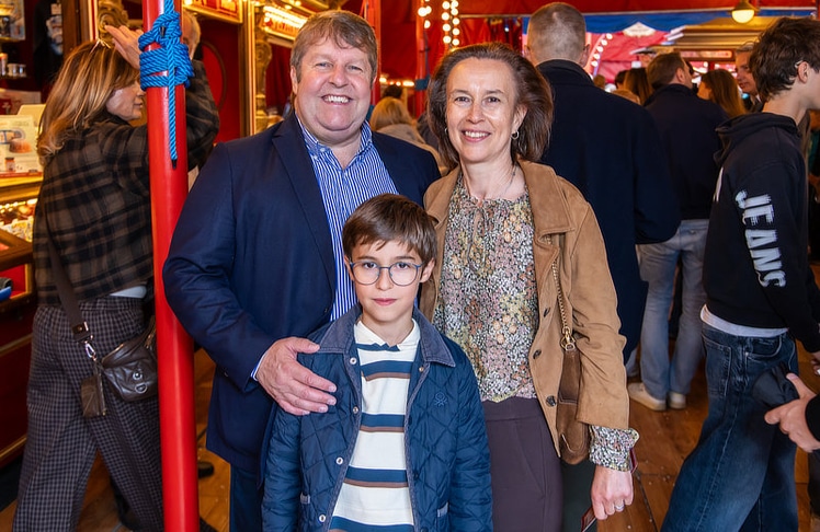 Michael Ehlmaier, geschäftsführender Gesellschafter von EHL Immobilien, mit seiner Familie.