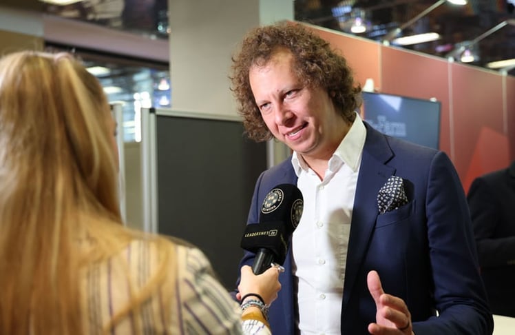 KI-Experte Malcolm Werchota beim LEADERSNET.tv-Interview