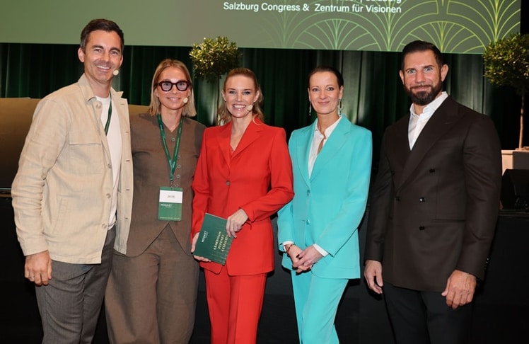 V.l.n.r.: Martin Kaswurm (Chaka2), Karin Teigl (Influencerin & Unternehmerin), Katrin Prähauser (Moderatorin), Allegra Frommer (Hogast Vorstandsvorsitzende) und Christian Berlinger (Hogast Vorstand).