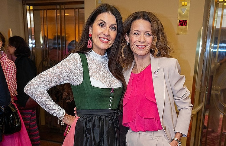 Monika Ballwein (l.) und Pia Baresch 