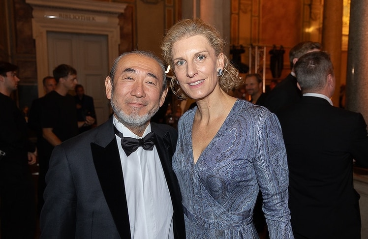 Joji Hattori (Musiker und Gastronom) mit seiner Ehefrau Sabine