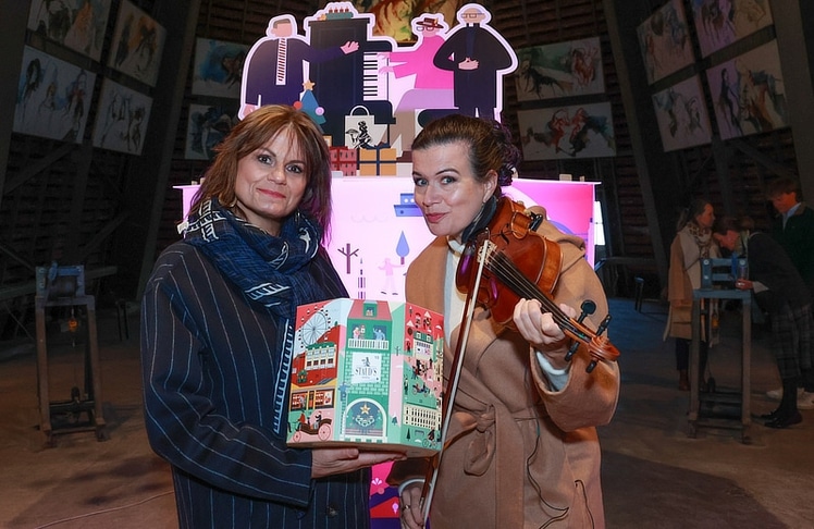 Eva Maria Marold (l.) und Barbara Helfgott