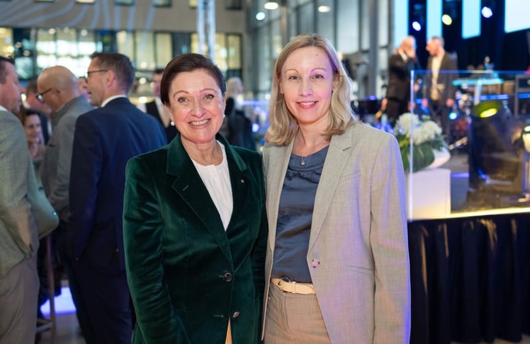 V.l.n.r.: RLB OÖ-Vorständin Sigrid Burkowski und Linzer Vizebürgermeisterin Karin Leitner