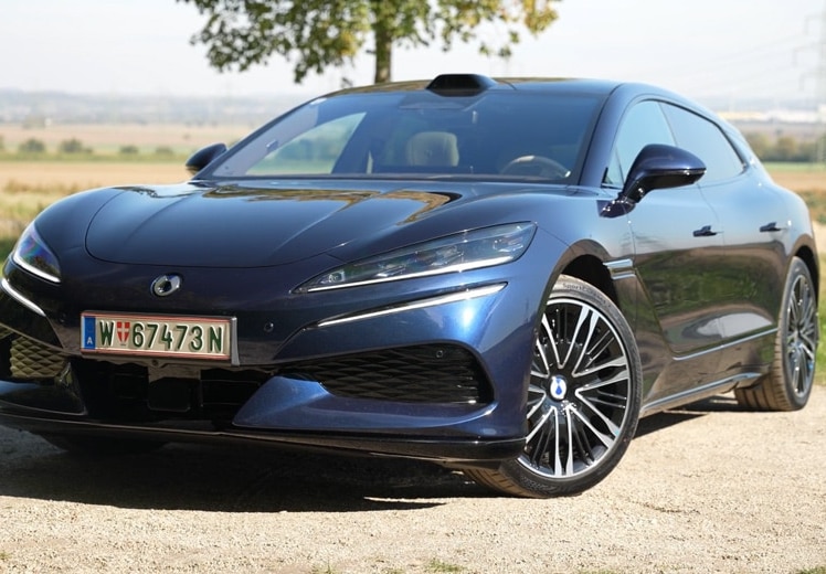 Denza Z9GT punktet im Test mit Luxus und brachialem Antritt