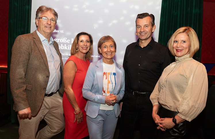 V.l.n.r.: Dieter Scharitzer (WU Wien), Louisa Böhringer (Personal Branding Wien), Eva Mandl (Himmelhoch), Key-Note Speaker Gerhard Kürner (506.ai) und Alexandra Vetrovsky-Brychta (DMVÖ) © LEADERSNET/C. M. Stowasser