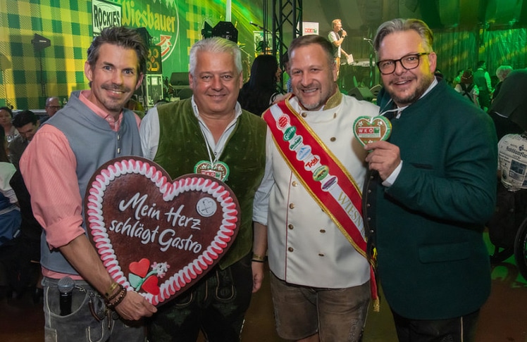 V.l.n.r.: Thomas Peschta (Obmann, Fachgruppe Gastronomie WKW), Hans Arsenovic (Vizepräsident, WKW), Johann Pittermann (GF, Wiener Kaiser Wiesn) und Dominic Schmid (Obmann, Sparte Tourismus & Freizeitwirtschaft WKW).