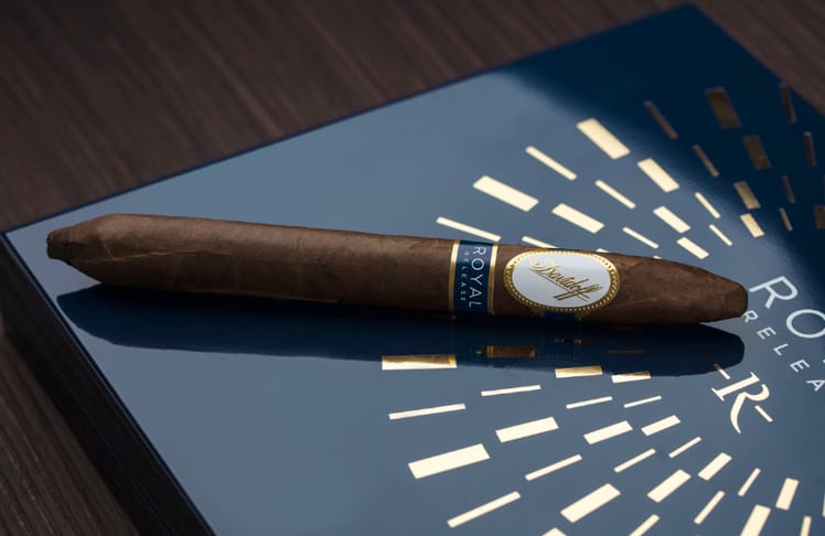 Davidoff Royal Release im Salomones Format © Oettinger Davidoff AG