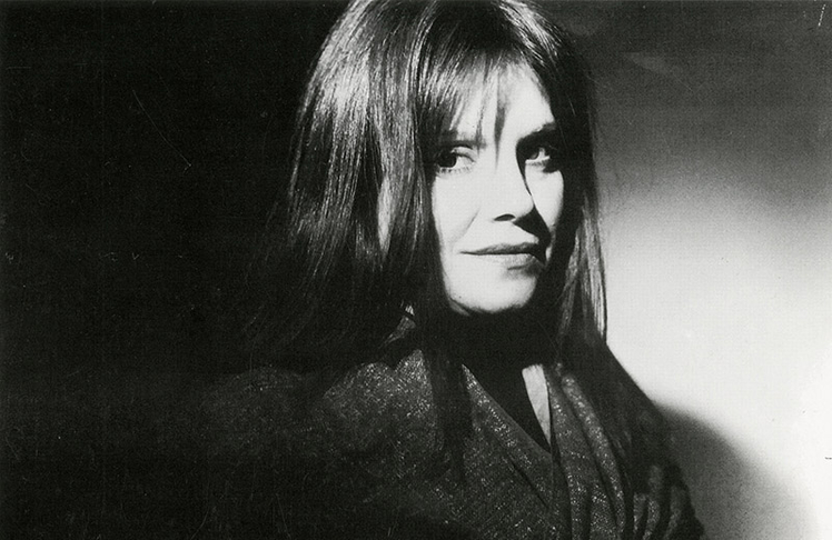 Wer Malerei für ein harmloses Medium hält, hat Sue Williams noch nicht gesehen. ©Courtesy 303 Gallery, New York. Foto: Lina Bertucci