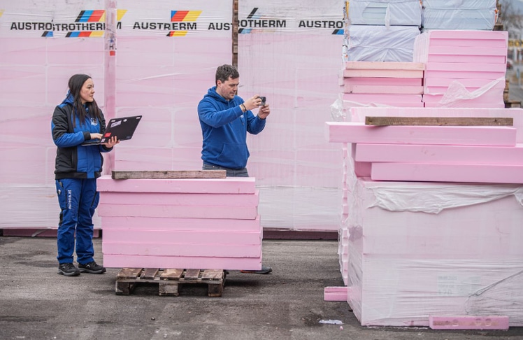 Mit der Durchführung der Versteigerungen wurde das Auktionshaus Aurena beauftragt. Die ersten Standorte wurden bereits vollständig inventarisiert und online gestellt © Aurena