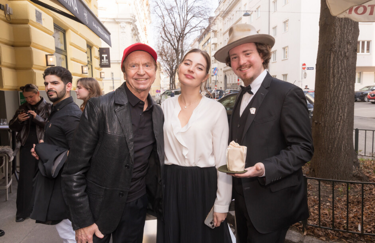 V.l.n.r.: Heribert Kasper, Olivia Kuen und Nikolaus Fortell 