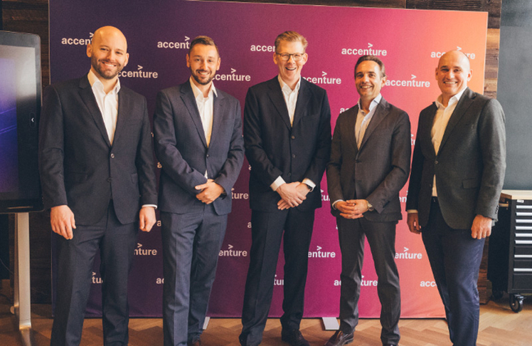 V.l.n.r.: Christopher S. Mayr, Markus Böhme, Roland Mechtler, Gerald Resch und Enver Sirucic