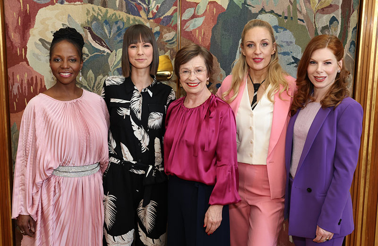 V.l.n.r. Rachelle Jeanty, Christina Stürmer, Doris Schmidauer, Lilian Klebow und Teresa Vogl © Katharina Schiffl
