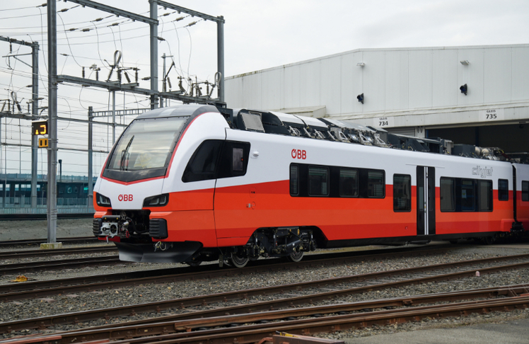 Neuer Cityjet Akkutriebzug auf Schienen © ÖBB/Hummel