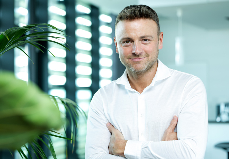 "Unsere Voice-KI kann an einem Wochenende 1.000 Trainerinterviews führen"